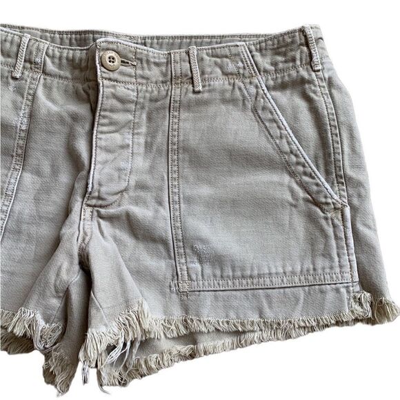 Vintage American Eagle Tan button fly, hiking cargo Shorts Raw Hem size 6 - Picture 3 of 8